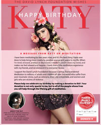 katy perry katy Perry birthday 2012 DLF foundation donation whole entiere image
